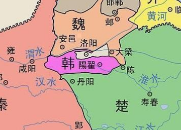 战国中期，魏国会先打压齐国的原因是什么