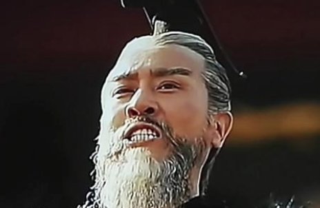 曹操不让曹丕重用司马懿,为何曹丕没听呢