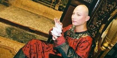 古代进宫做太监都是要阉割 古代为何还有那么多人抢着去