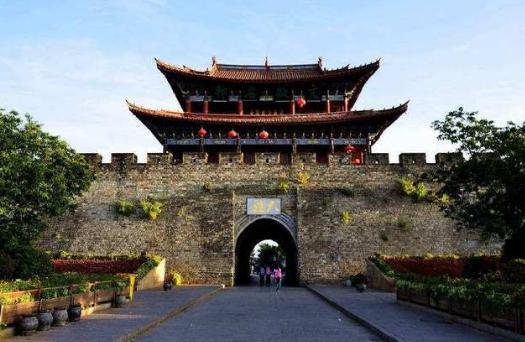 段兴智派兵打过安南吗