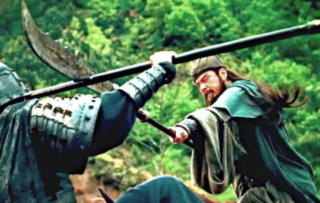 三国很多武将,为何唯独关羽被后人所敬仰呢