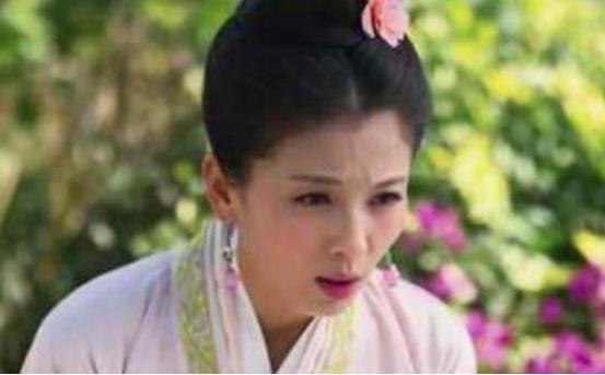 他把自己怀孕的妻子献给皇帝,结果被处死