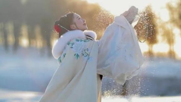 范雎当上相国后，都做了些什么事