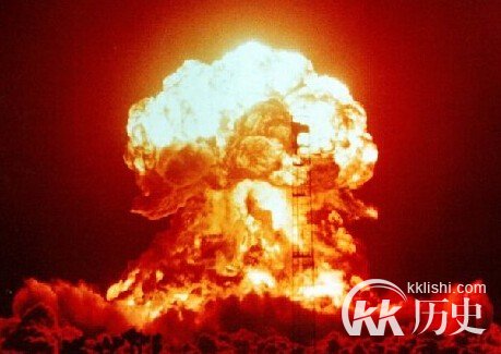揭秘中国氢弹爆炸内幕：飞行员忘记投弹