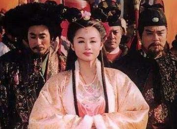 曹共公偷看晋文公洗澡是真的吗