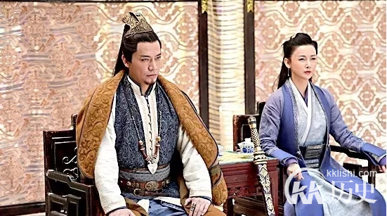 云之凡皇甫卓和夏初临是什么关系