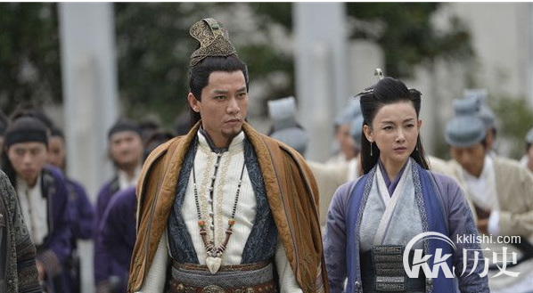 云之凡皇甫卓和夏初临是什么关系