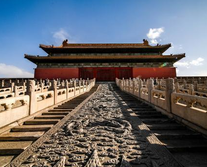 古代凌晨就要上早朝 大臣一般会住在什么地方