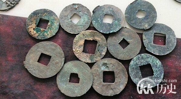 晋朝货币史:论两晋时期的货币发展形式