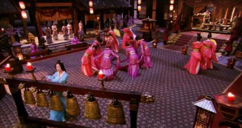 皇后问了一个很平常的问题却被皇帝处死