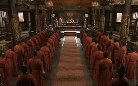 古代大臣上朝时如果迟到的话 大臣会受到什么惩罚