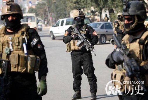 伊斯兰国最新消息：自杀式袭击致17名伊拉克士兵死亡