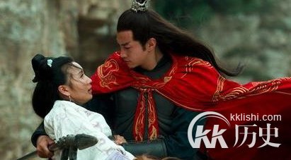 三国时期:吕布收了袁术的钱却帮刘备