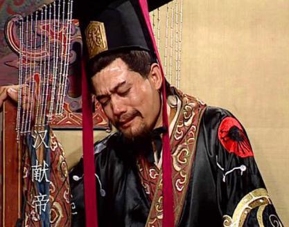 曹节身为曹操的女儿 为何她会对刘协死心塌地呢