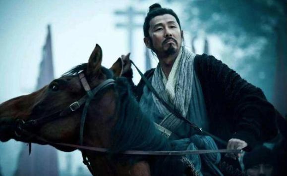 十一岁嫁给当皇帝的亲舅舅,死后被尊为花神