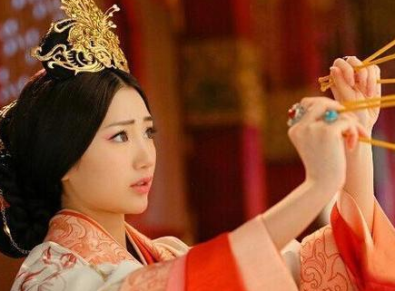 汉武帝后宫中有几位皇后 她们最后的结局是什么