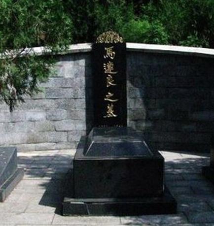 马连良的代表剧目有哪些