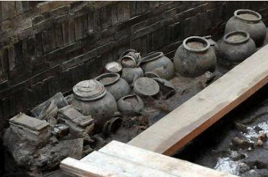 隋炀帝陵墓中陪葬品曝光 全身就只剩下两颗牙齿