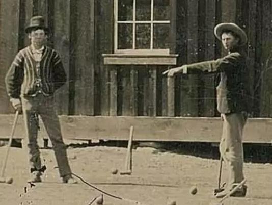 一张老照片买来2美元转手230万，仅因为照片上一个人