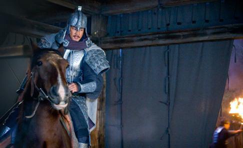 项羽最耻辱的败仗：损兵十万，彻底败亡