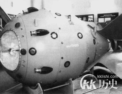 揭秘：中国第一颗原子弹爆炸成功背后的细节
