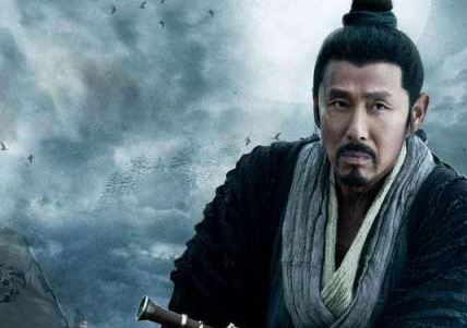 秦始皇活着的时候，为何刘邦和项羽没敢造反呢