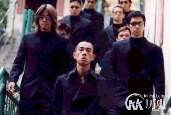 香港黑帮三合会遭警方严厉打击 拘捕4300多黑帮成员