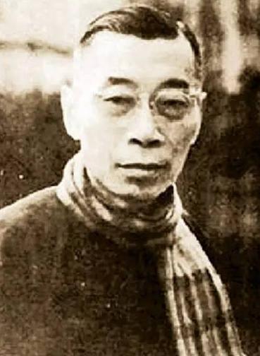 揭秘:翻译大师傅雷的悲欢人生