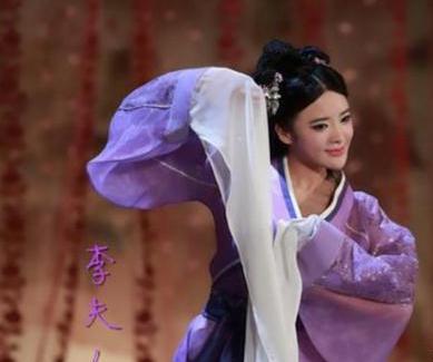 她是汉武帝的宠妃 同时也是唯一一个能够得以善终的妃子