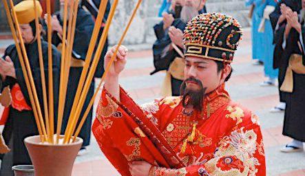 藩属国:名义上保有一定主权,实际上在内政、外交和经济等方面受制于他国