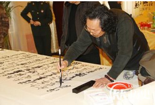 一挥而就的主人公是谁？一挥而就有什么历史典故