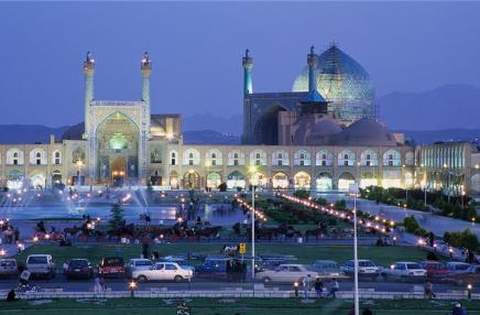 伊斯法罕王侯广场&mdash;&mdash;当年阿巴斯大帝阅兵的地方