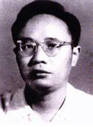 少数民族文学史编写的首倡者:何其芳