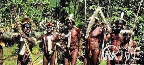 揭秘全球18个最怪异奇特的民族 只喝血不吃肉的民族