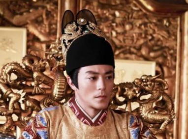 导致明末时期卫所制度受到大规模破坏的原因是什么