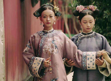 令妃生产不久，乾隆真的着急宠幸吗