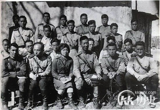 70年苏联大军压境：引发我国全民动员练兵
