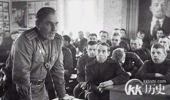 70年苏联大军压境：引发我国全民动员练兵
