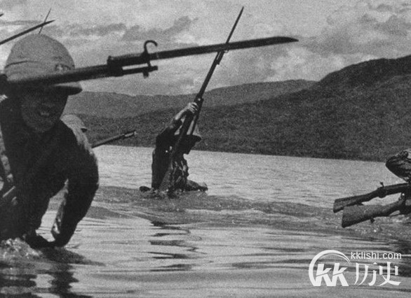 战争史上最为惨烈的岛屿争夺战 登陆瓜岛
