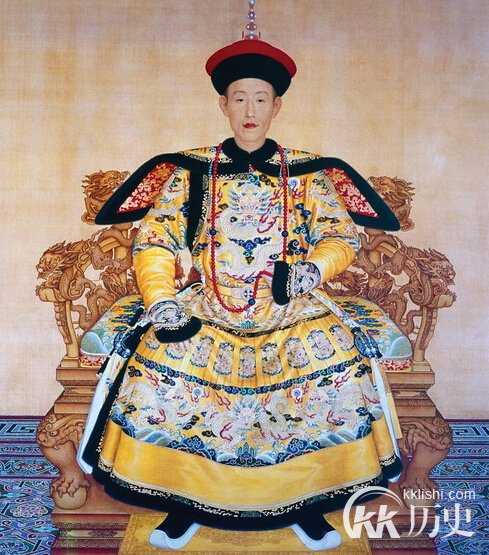 清朝服饰图片：清朝皇帝服饰有什么特点