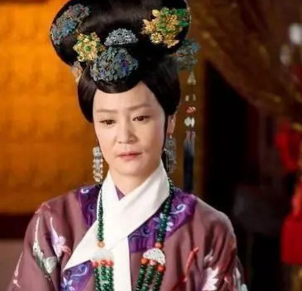 雍正的母亲，最美皇后10年生了6胎，50多岁还在侍寝！