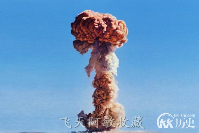 亿万国人泪奔！中国核弹元勋死后惊人一幕
