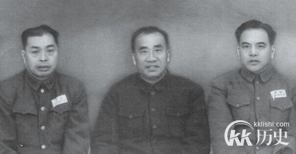 金门炮击：美国舰队被解放军打得抱头鼠窜
