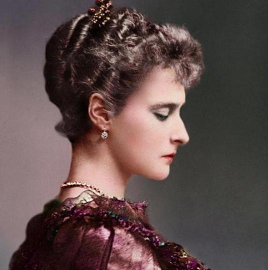 百年前的欧洲名媛有多美