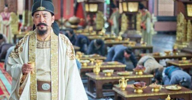 冯道成为五个朝代的宰相，靠的是什么