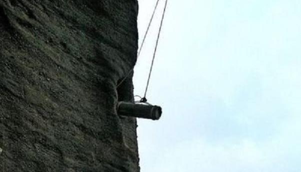 古越人为何要把先人葬于悬崖之上