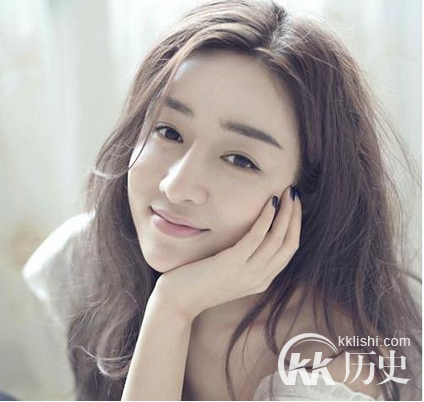 碧血书香梦丁丹萍是谁演的 丁丹萍的扮演者何彦霓简介