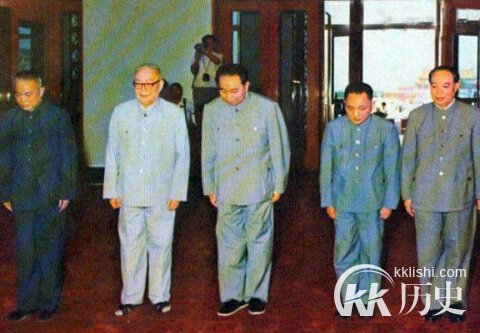 汪东兴与邓小平：汪东兴反对邓小平复出的原因