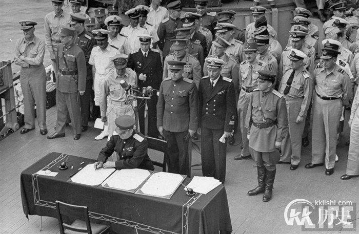 1945年中共曾对日军大屠杀 不投降一个不留
