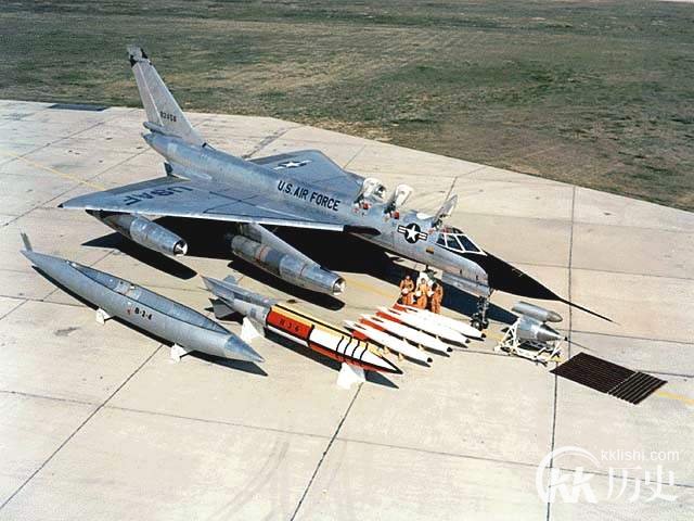 前外交部长忆美国炸中国驻南大使馆的3个原因
